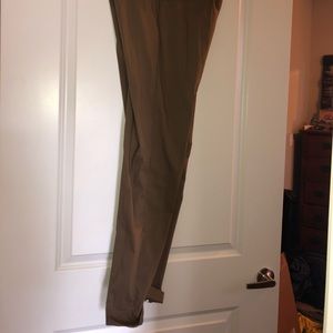 Khaki lulu lemon joggers new